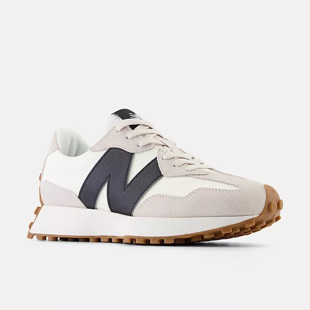 New Balance 327 women's size 10